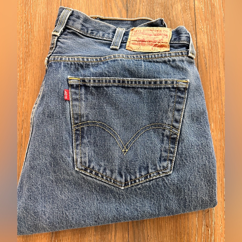 Levi’s 501 buttonfly jeans‎ size 38/32